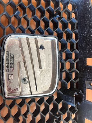 Calandra Seat Leon FR o CUPRA original