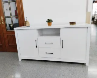 NUEVA!! VITRINA+APARADOR A 313€
