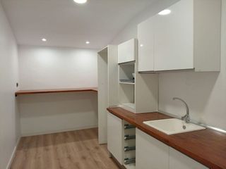 Nave industrial en alquiler en Gràcia en Sabadell