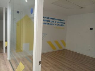 Nave industrial en alquiler en Gràcia en Sabadell