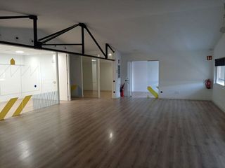 Nave industrial en alquiler en Gràcia en Sabadell