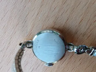 Reloj Caravelle Bulova Mecánico Mujer