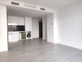 Piso en alquiler en Puerta Blanca en Málaga