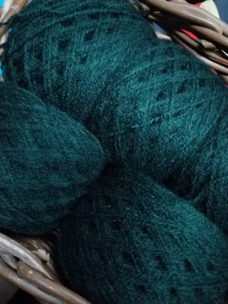 726 gr/ 7 ovillos lana mezcla poliamida