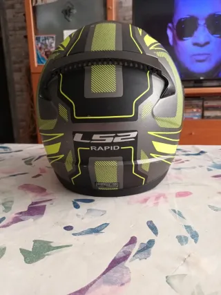 Casco de Moto LS2 Negro y Amarillo talla S