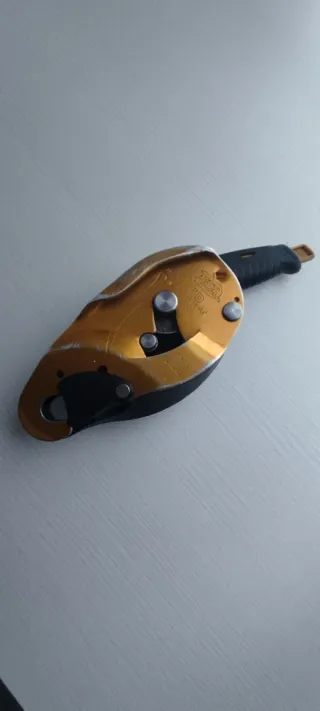 Petzl ID Descensor trabajos verticales