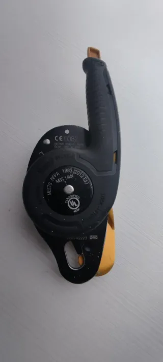 Petzl ID Descensor trabajos verticales