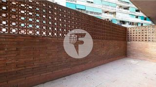 Local comercial en alquiler en Artigas - Llefià en Badalona