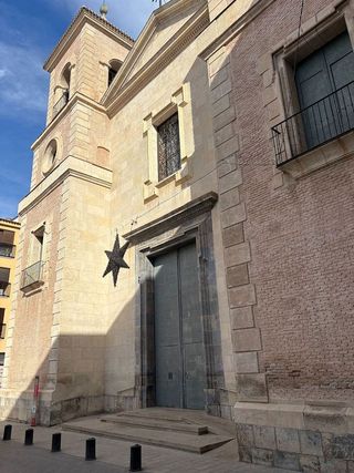 Piso en alquiler en Centro en Murcia