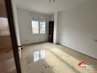 Piso en alquiler en Ollerías - San Cayetano en Córdoba