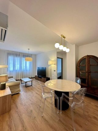 Piso en alquiler en Cuatro Caminos en Madrid