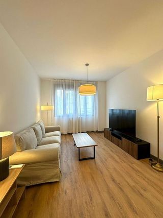 Piso en alquiler en Cuatro Caminos en Madrid