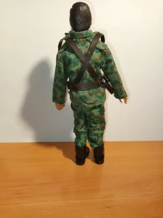 Madelman con uniforme camuflaje