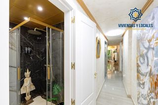 Piso en venta en Centro - Sagrario en Granada