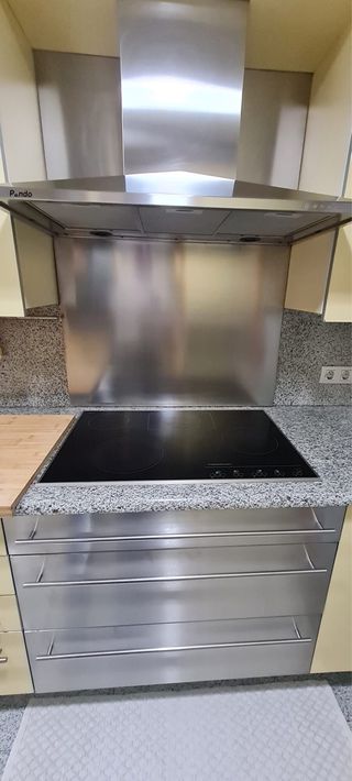 Campana extractora Pando y vitrocerámica