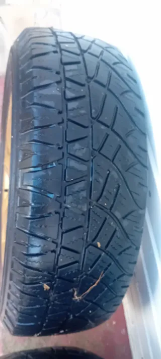 Llantas Subaru Ruedas Michelin Doradas