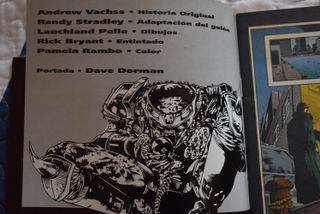 Lote 2 comics Pedrator Race War Norma editorial