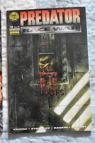 Lote 2 comics Pedrator Race War Norma editorial