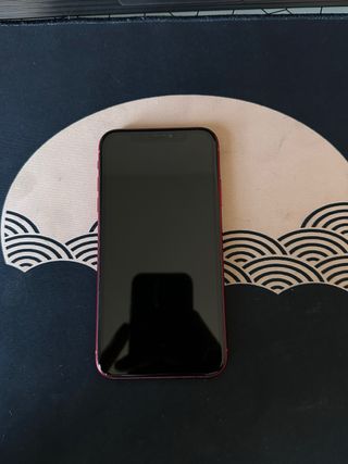 iPhone XR 64GB Rojo (bateria nueva) + Funda