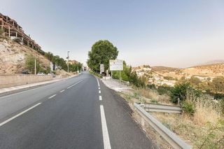 Solar en venta en Iznalloz