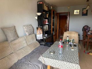 Piso en venta en Parque Atlántico - Los Arcos - Aeropuerto Viejo en Sevilla