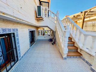 Casa adosada en venta en Torrelamata - La Mata en Torrevieja