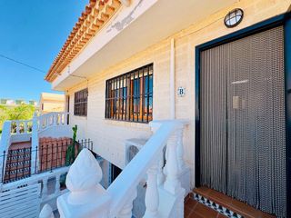 Casa adosada en venta en Torrelamata - La Mata en Torrevieja