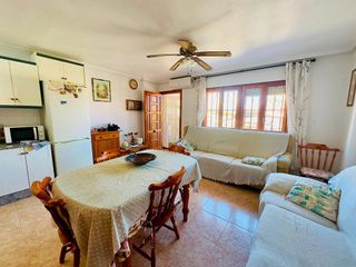 Casa adosada en venta en Torrelamata - La Mata en Torrevieja