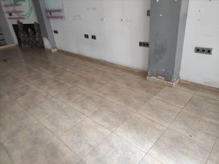 Local comercial en venta en Molina de Segura ciudad en Molina de Segura