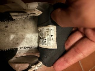 Zapatillas Nike Gris y Blanco