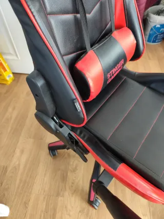 Silla Gamer Youtuber Negra y Roja