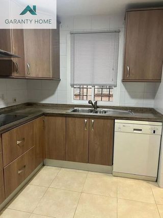 Piso en alquiler en Cerrado Calderón - El Morlaco en Málaga