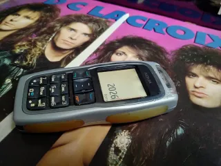 Teléfono Móvil Nokia 3220 Plata