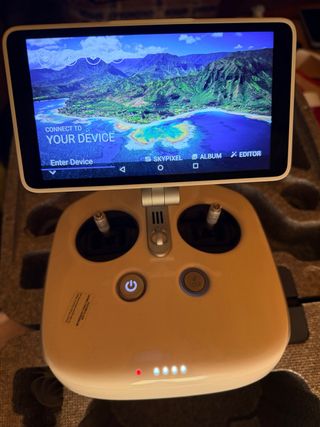 Dron DJI Phantom 4 Pro Advanced