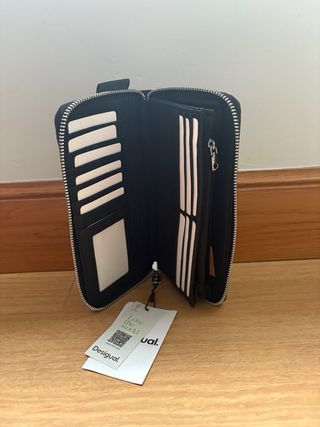 Cartera Desigual Negra Cuero con Tachuelas