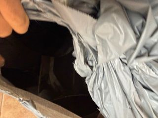 Chimenea de leña metálica negra