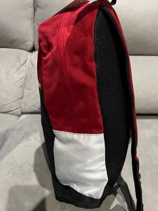 Mochila Jordan Air con estuche nueva