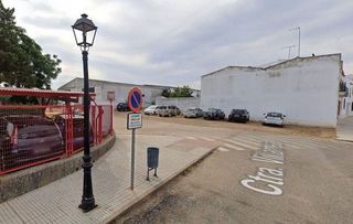 Terreno en venta en Olivenza