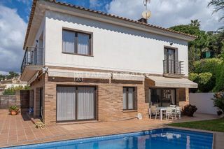 Chalet en venta en Roca Grossa - Serra Brava en Lloret de Mar
