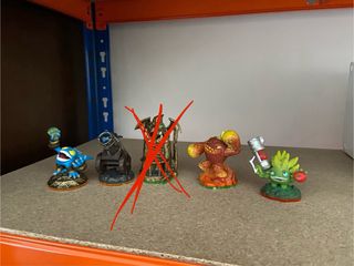 Skylanders e figure Disney Infinity