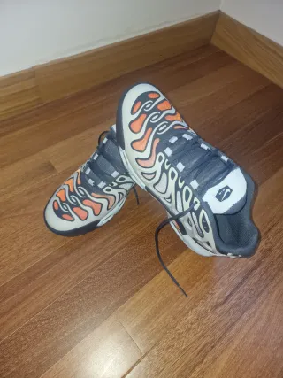 Tenis Nike Air Max Plus Drift Talla 42