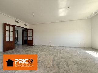 Piso en venta en Ruta de la Plata en Cáceres