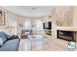 Casa en venta en Empuriabrava en Castelló d´Empúries