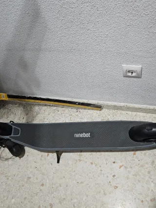 Patinete Eléctrico NINBOT by SEGEMWAY DGT