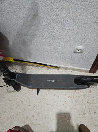 Patinete Eléctrico NINBOT by SEGEMWAY DGT