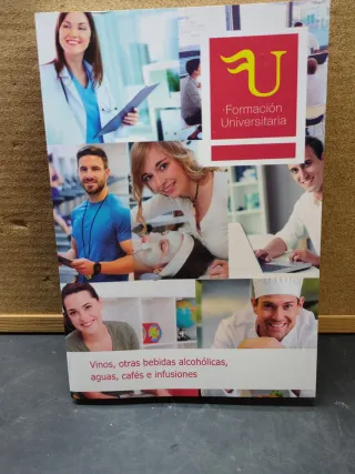 Vinos, otras bebidas alcohólicas, aguas, cafés ...