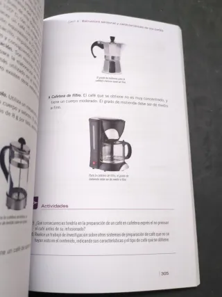 Vinos, otras bebidas alcohólicas, aguas, cafés ...