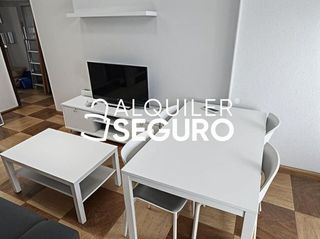 Piso en alquiler en Poligono Norte - Villegas - La Fontanilla en Sevilla