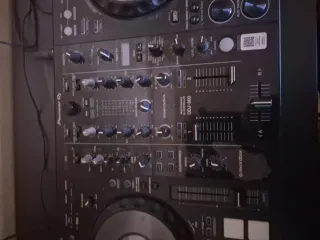 Controlador DJ Pioneer DDJ-800