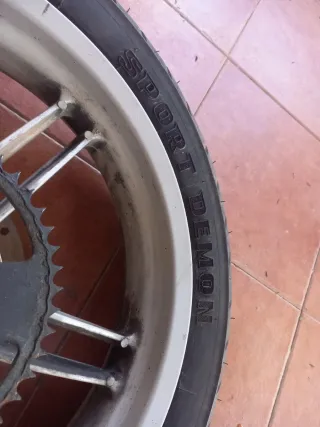 Ruedas Yamaha TZR 50ccModerna